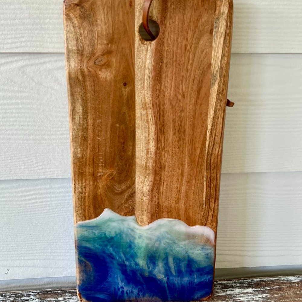 Ocean Waves Resin Wooden Cutting Board Charcuterie Board Cheeseboard Beach House - Picture 3 of 5